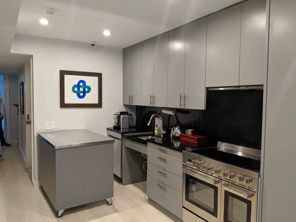 Ascendant New York - Thumbnail 5