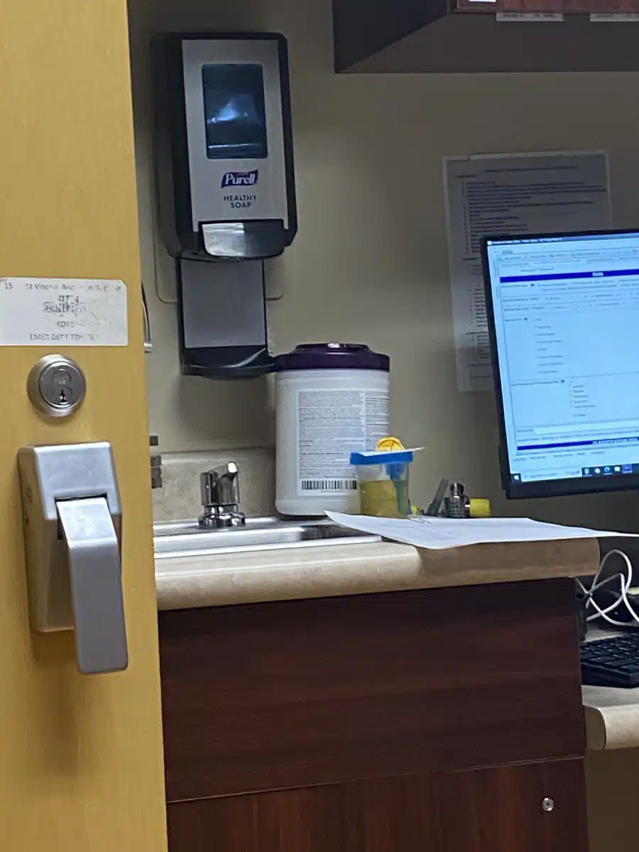 Ascension Saint Vincent - Thumbnail 8