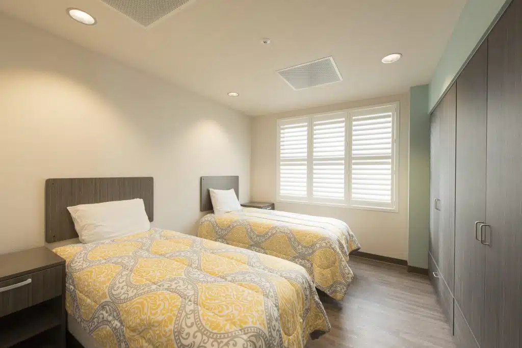 Banyan Sebring - Thumbnail 2