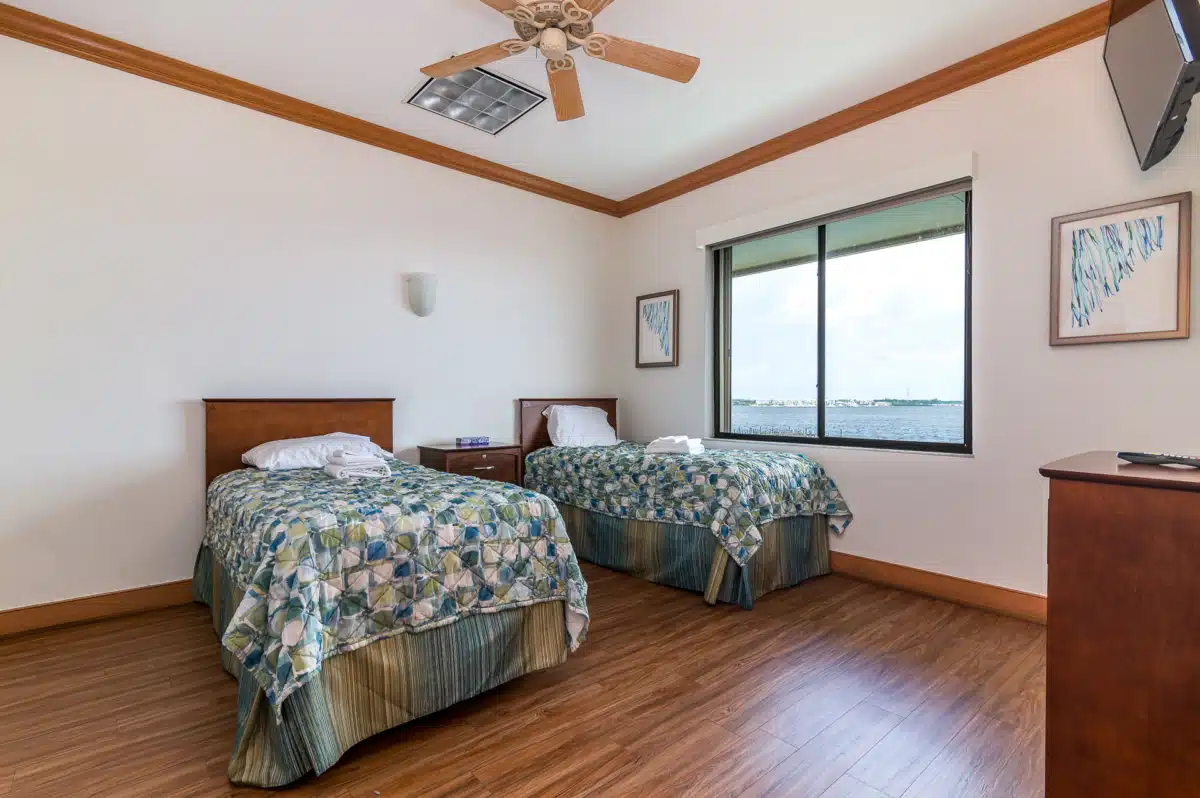 Banyan Stuart - Thumbnail 2