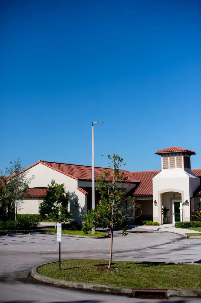 Beachside Rehab - Thumbnail 2