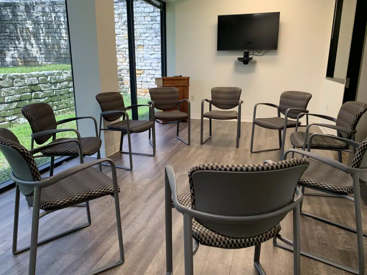 Bee Cave Recovery - Thumbnail 2