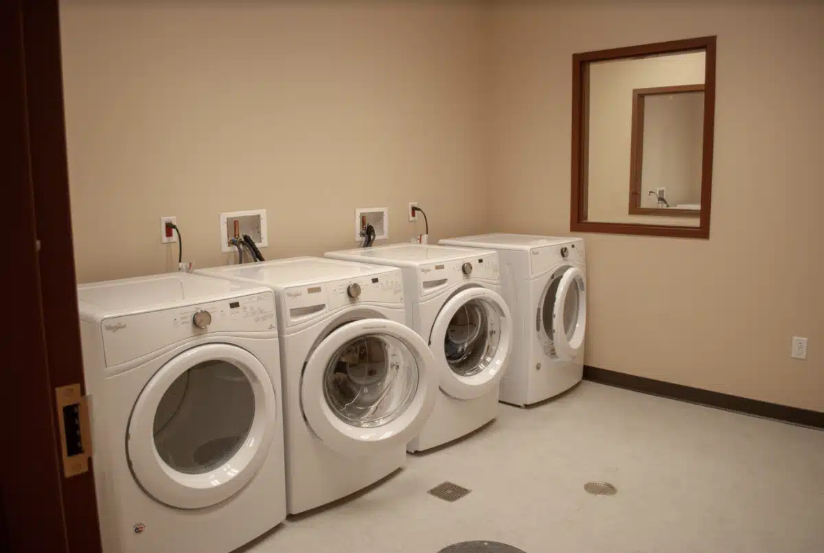 Blackberry Center - Thumbnail 8