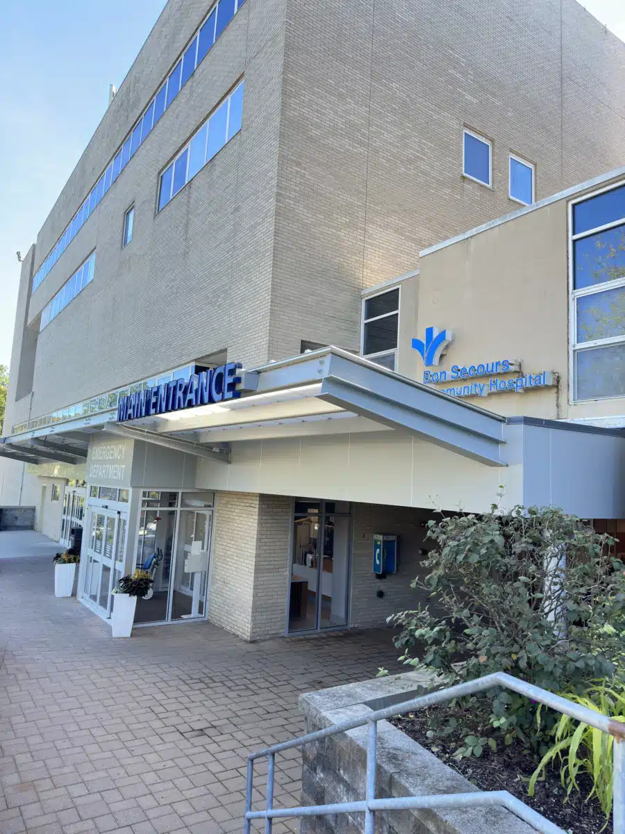 Bon Secours Community Hospital - Thumbnail 3