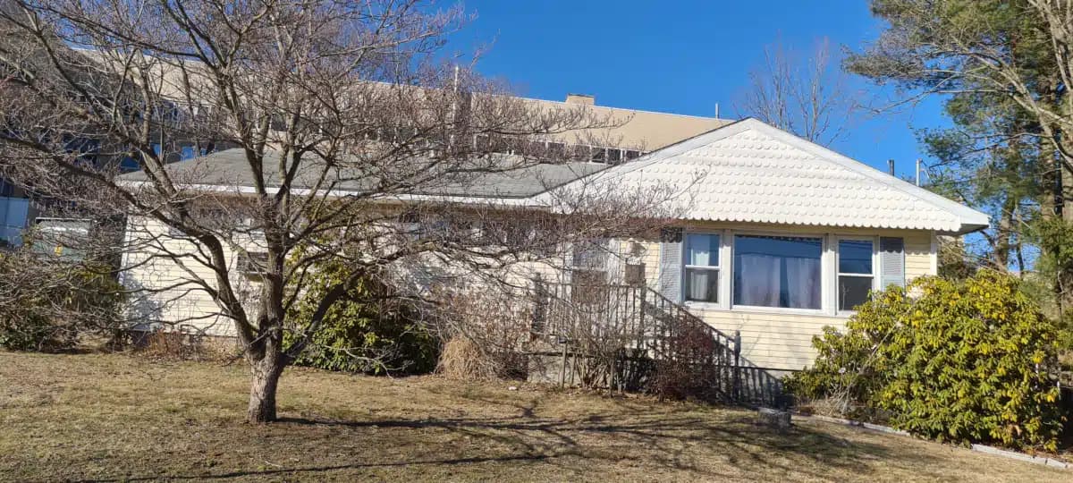 Bon Secours Community Hospital - Thumbnail 5