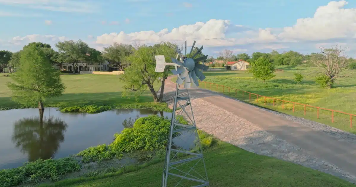 Burning Tree Recovery Ranch - Thumbnail 6