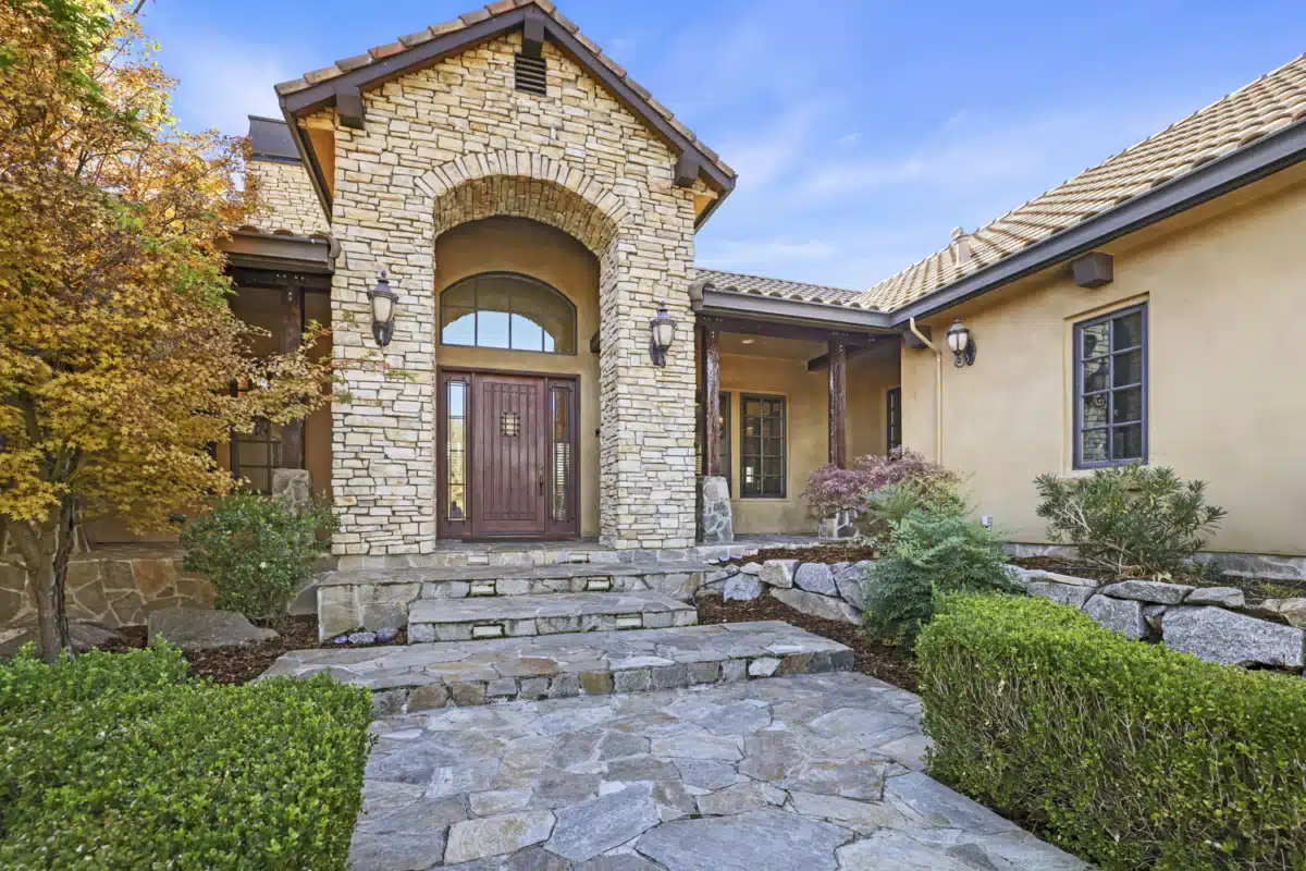 CDT Service Corporation - Thumbnail 10