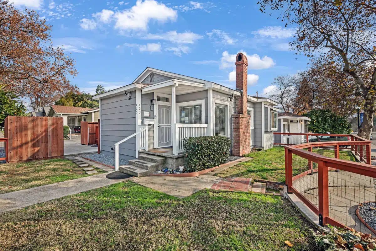 California Recovery Center - Thumbnail 3