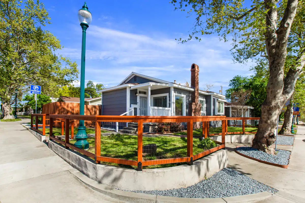 California Recovery Center - Thumbnail 5