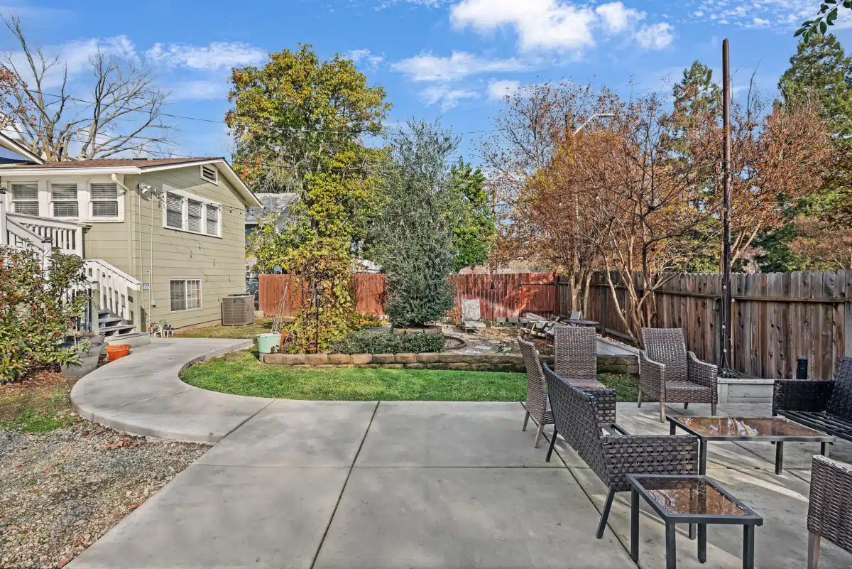 California Recovery Center - Thumbnail 6