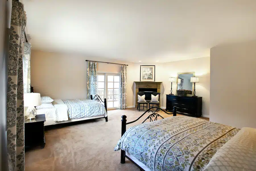 Chateau Recovery - Thumbnail 2