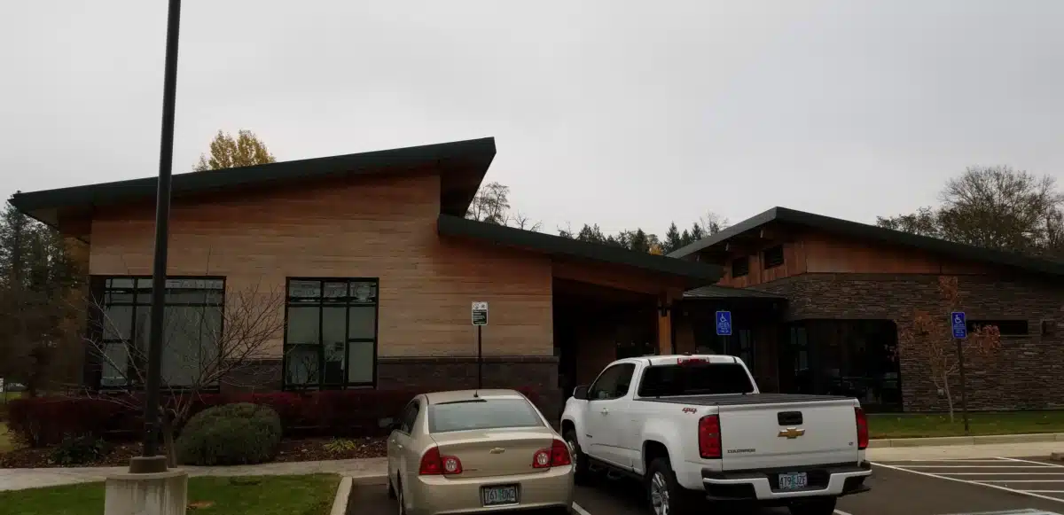 Cow Creek Health and Wellness Center - Thumbnail 5