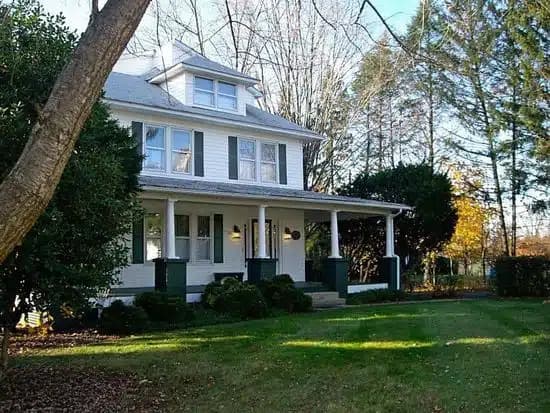 Damascus House - Thumbnail 2