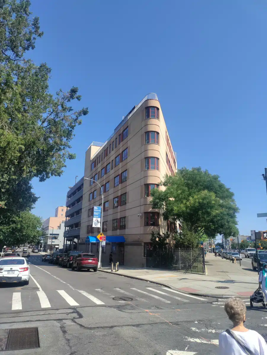 Elmhurst Hospital Center - Thumbnail 3