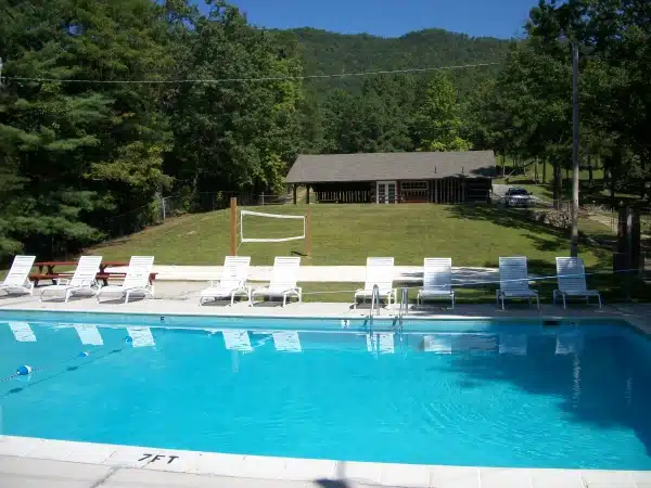 English Mountain Recovery Center - Thumbnail 5