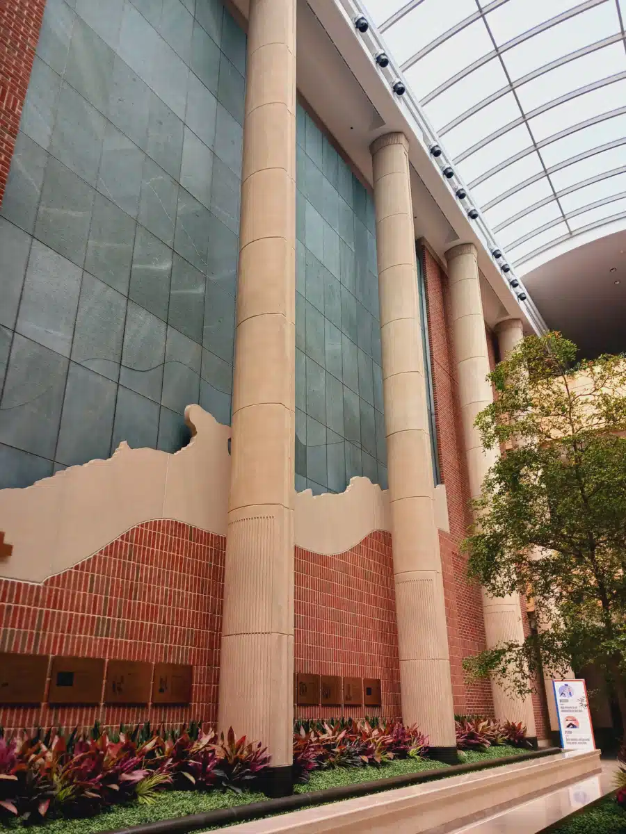 Evanston Hospital - Thumbnail 2