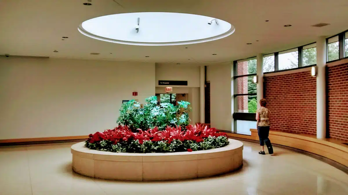 Evanston Hospital - Thumbnail 6