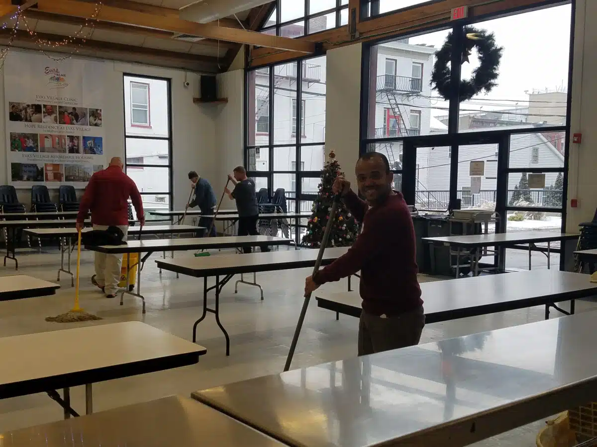 Evas Village - Thumbnail 4