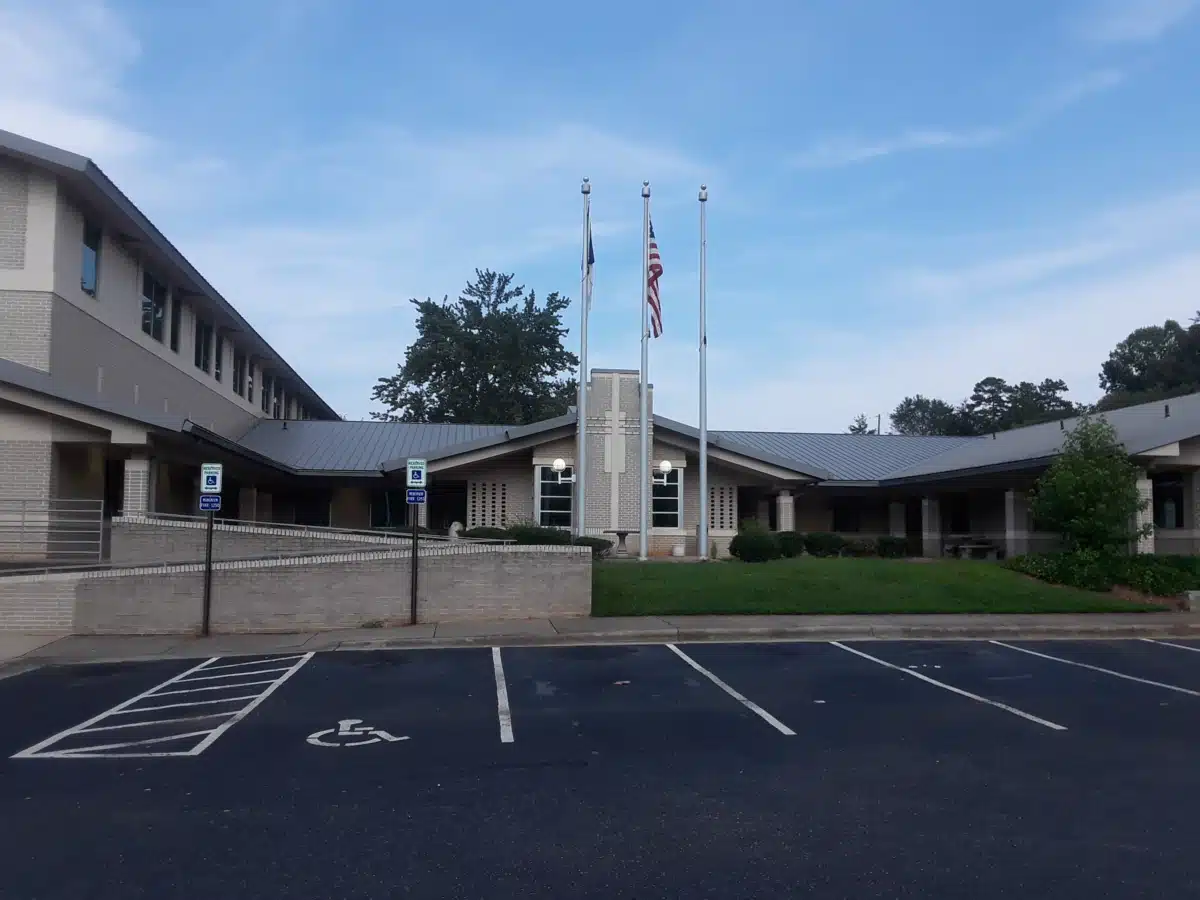 Gaston Crisis and Recovery Center - Thumbnail 2