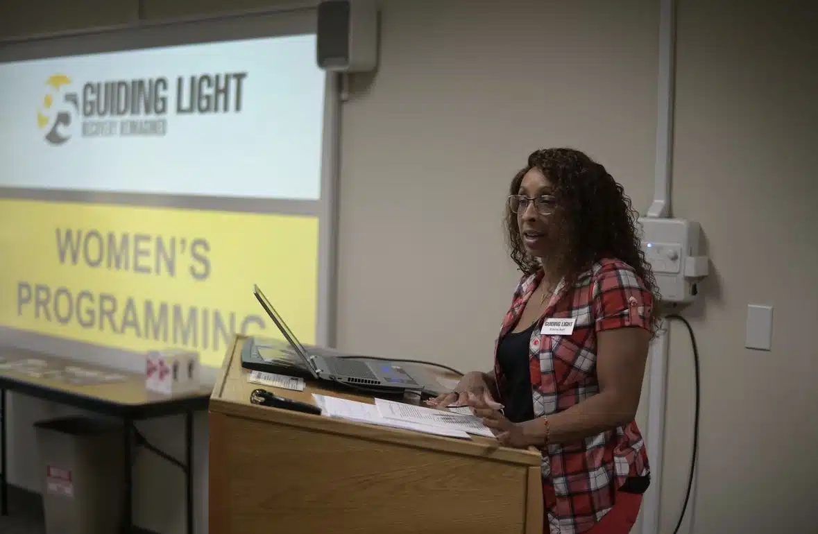 Guiding Light - Thumbnail 5