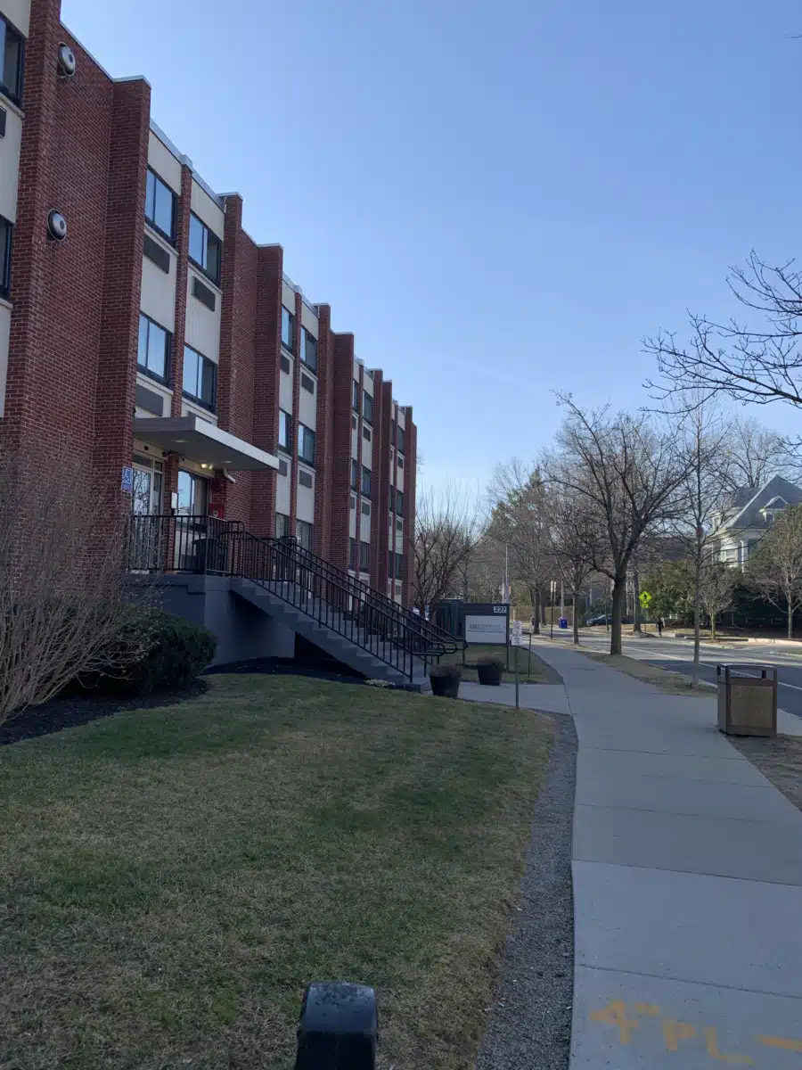 HRI Hospital - Thumbnail 3