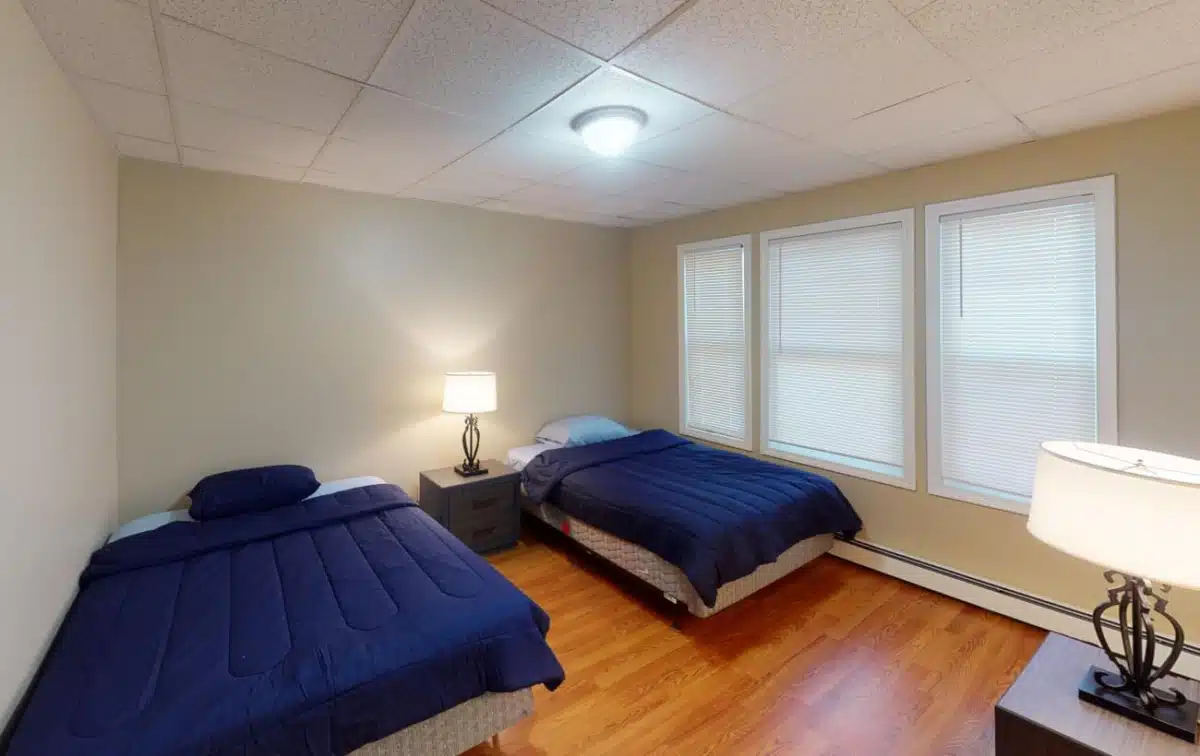 Hello House Burt Street - Thumbnail 2