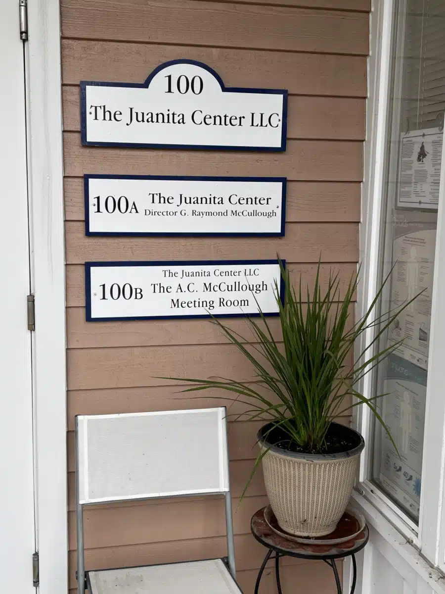 Juanita Center LLC - Thumbnail 2