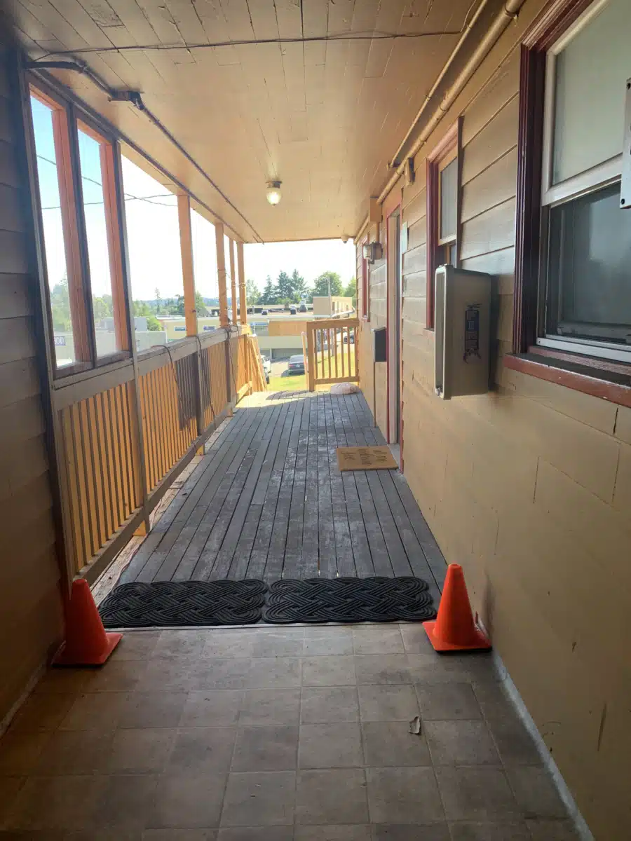 La Esperanza Health Counseling Servs - Thumbnail 9