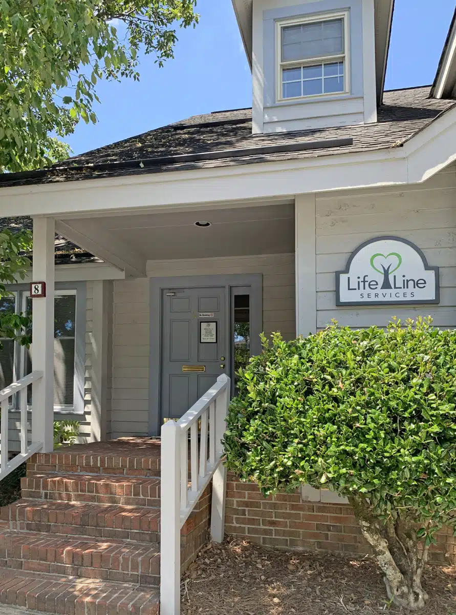 Life Line Services LLC - Thumbnail 3