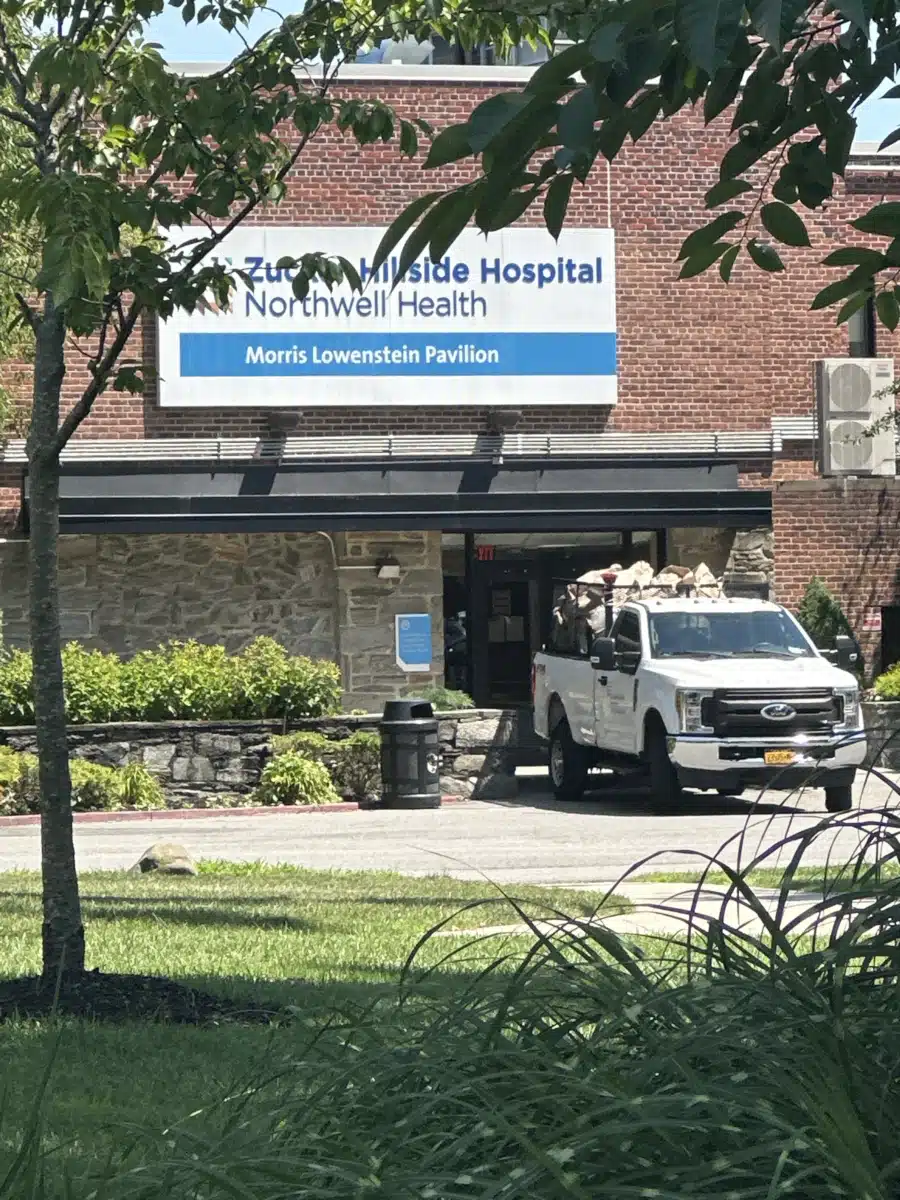 Long Island Jewish Medical Center - Thumbnail 8