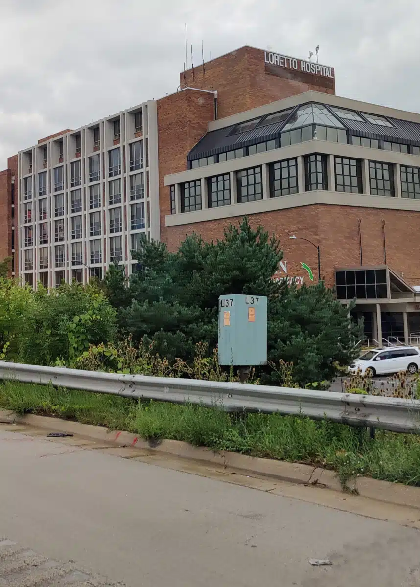 Loretto Hospital - Thumbnail 2