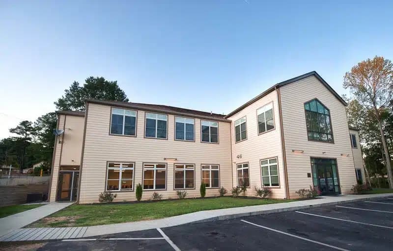 Mirror Lake Recovery Center - Thumbnail 6