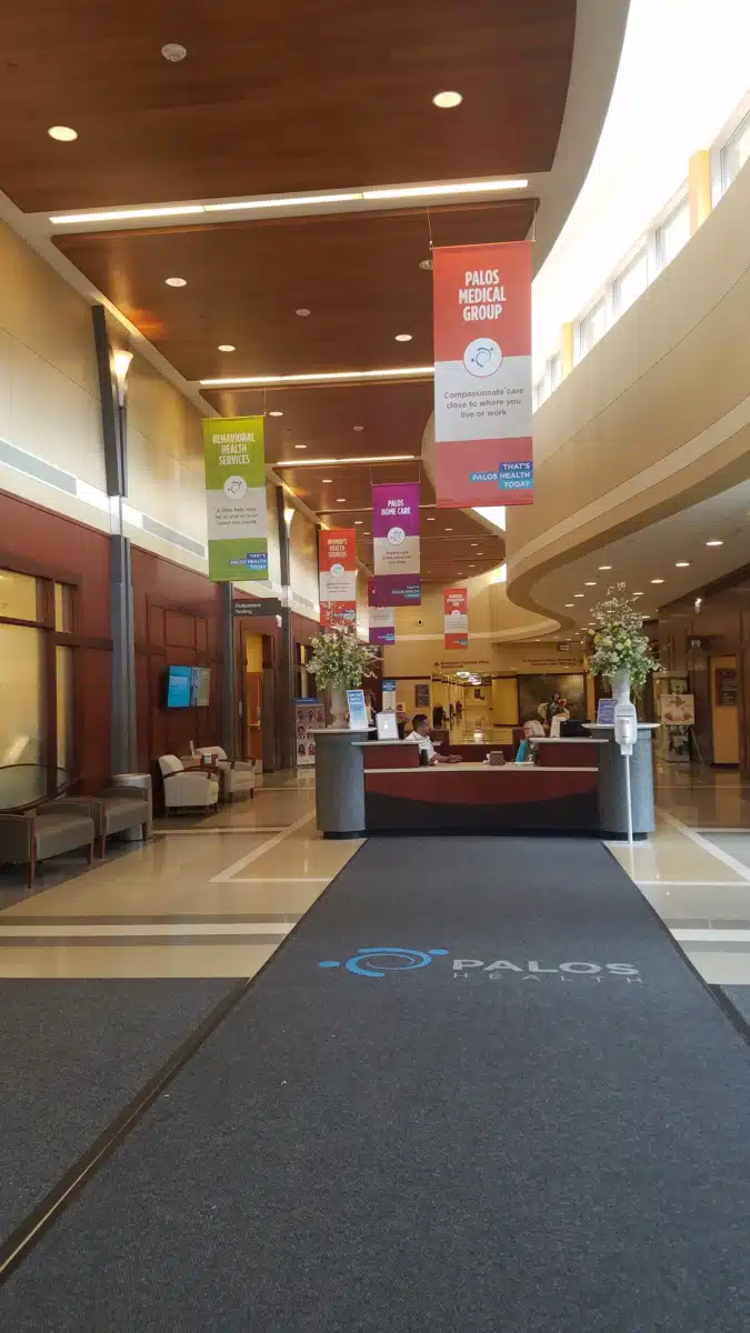 Northwestern Medicine Palos Hospital - Thumbnail 6