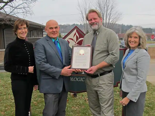 Pauquette Center for