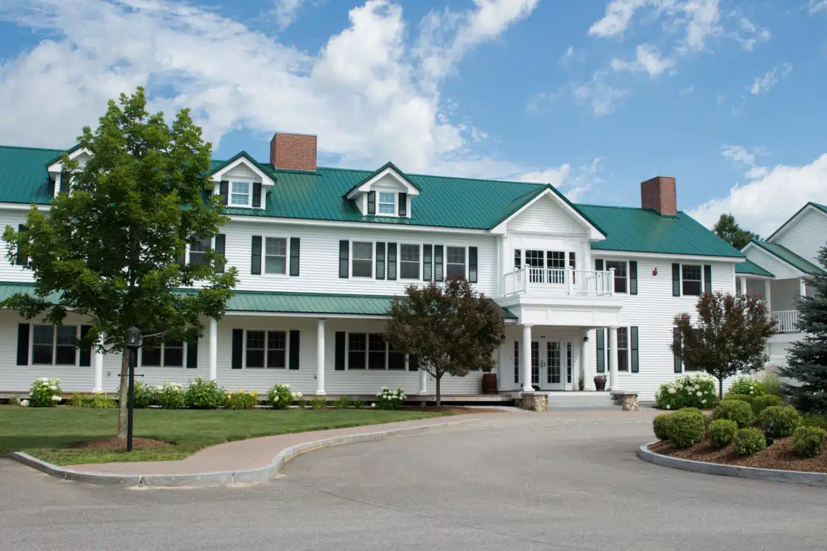 Plymouth House - Thumbnail 3