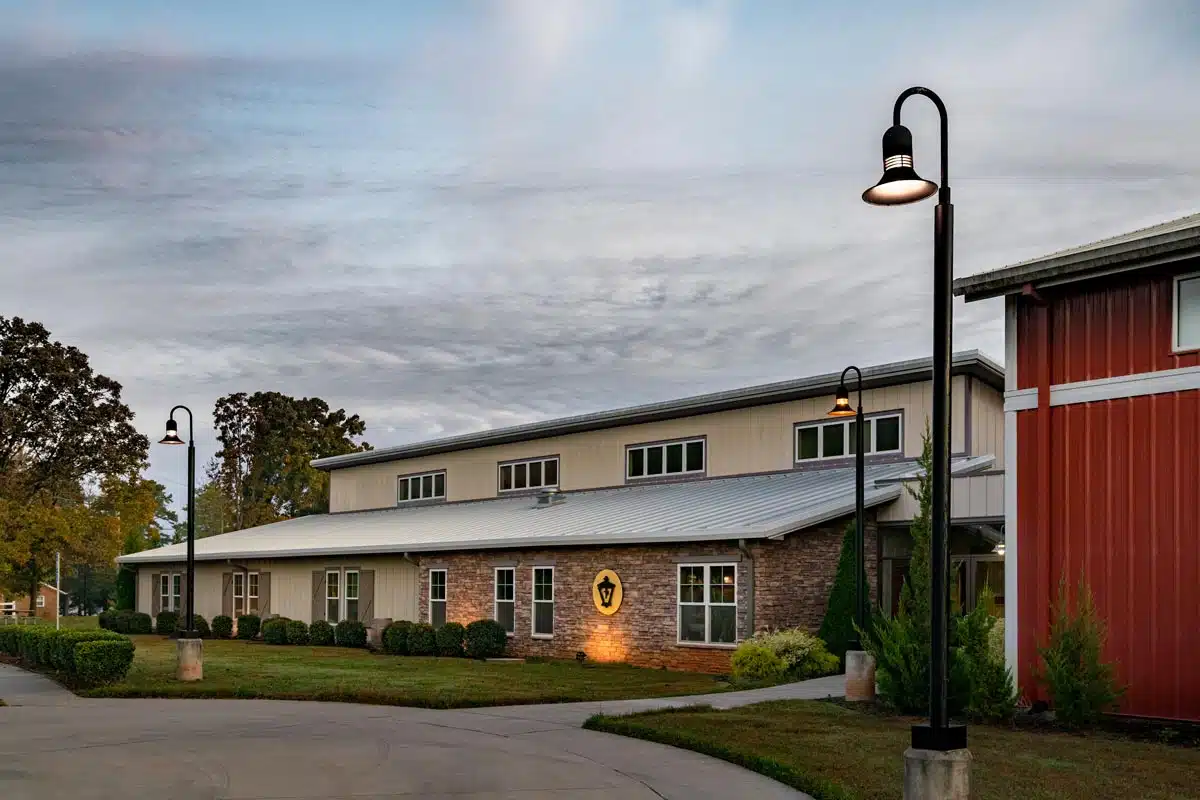 Potters House - Thumbnail 2