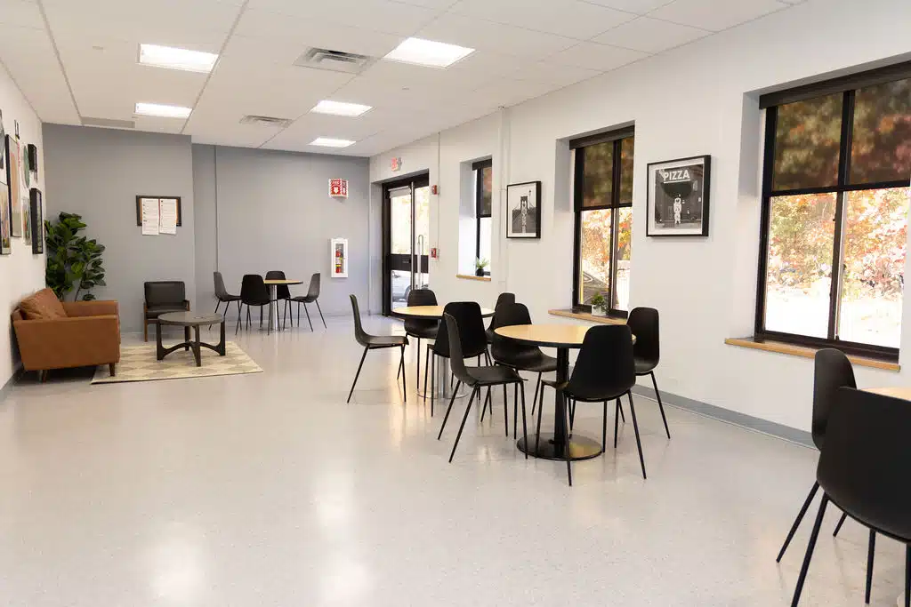 Recovery Services LLC - Thumbnail 3