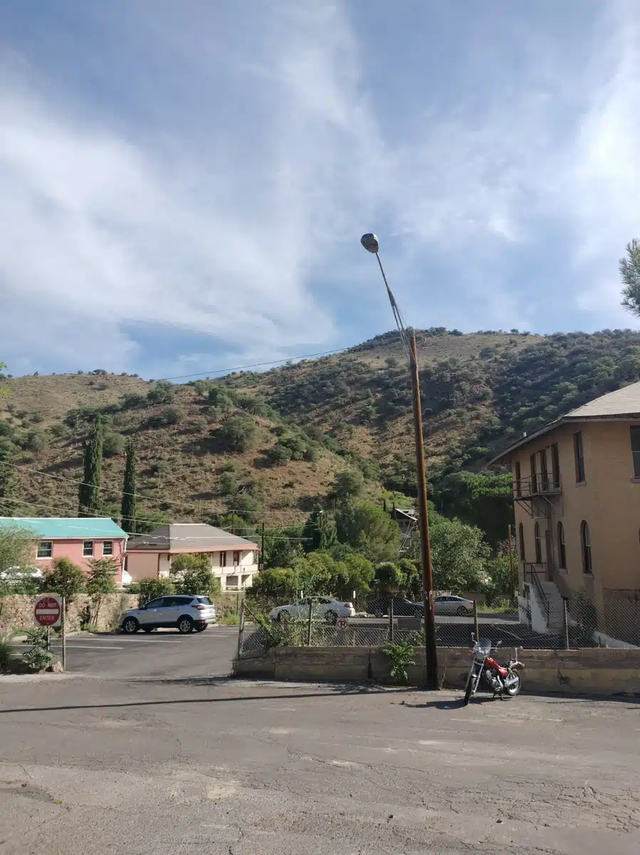 Renaissance House - Thumbnail 2