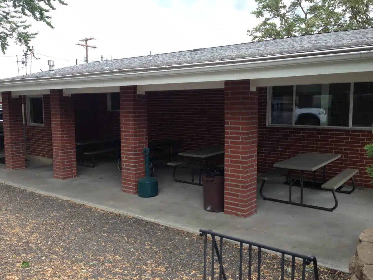 Riverside Recovery LLC - Thumbnail 2