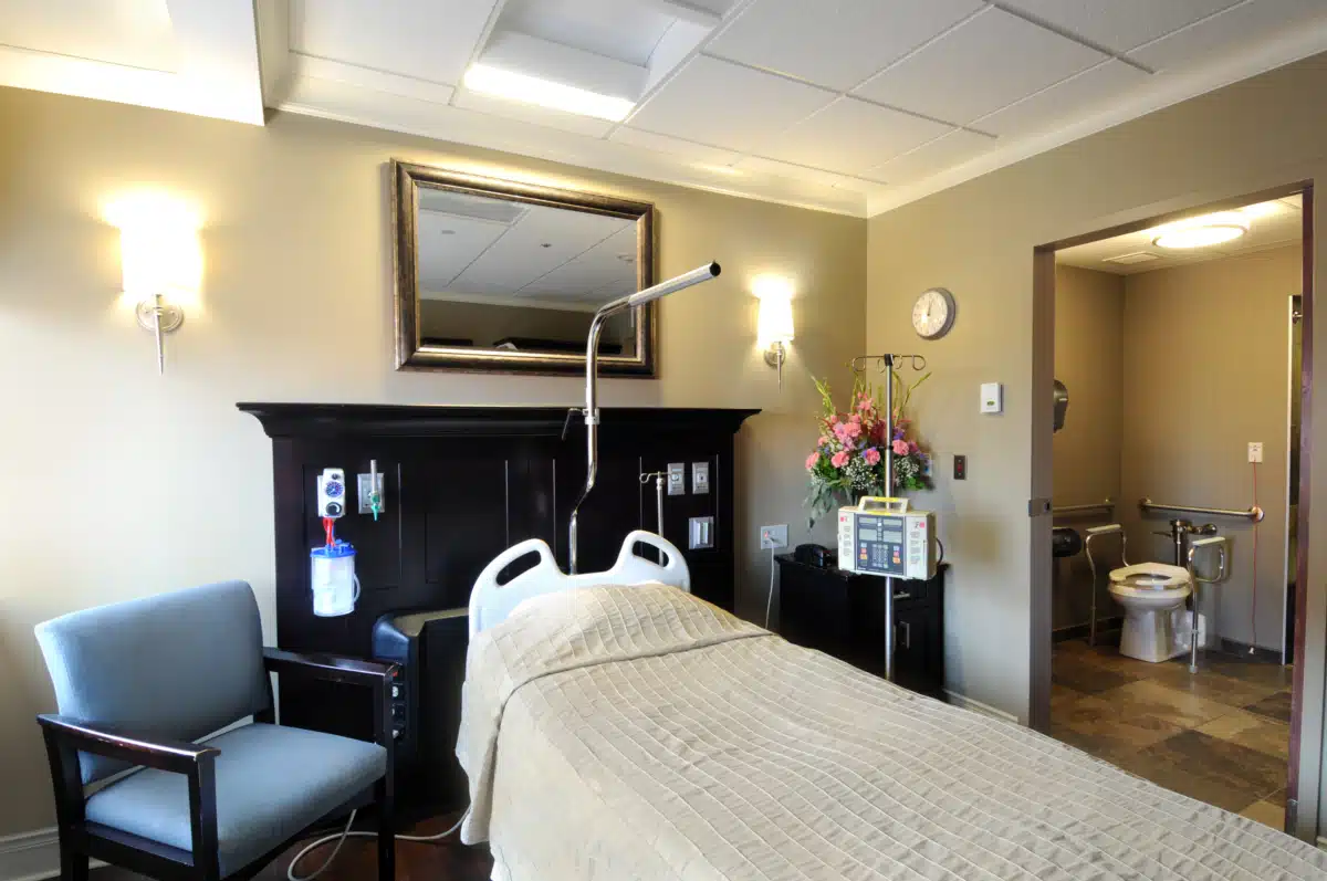 Rosary Hall - Thumbnail 10