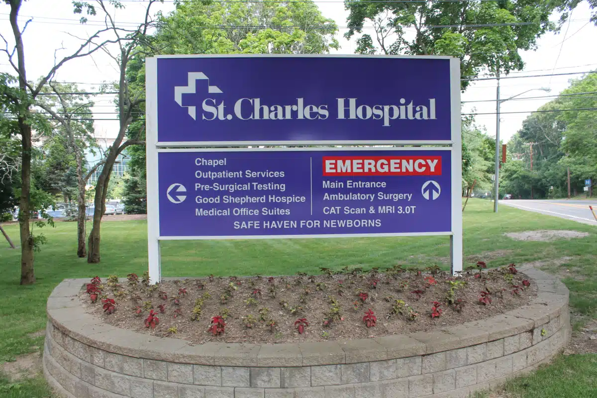 Saint Charles Hospital - Thumbnail 3