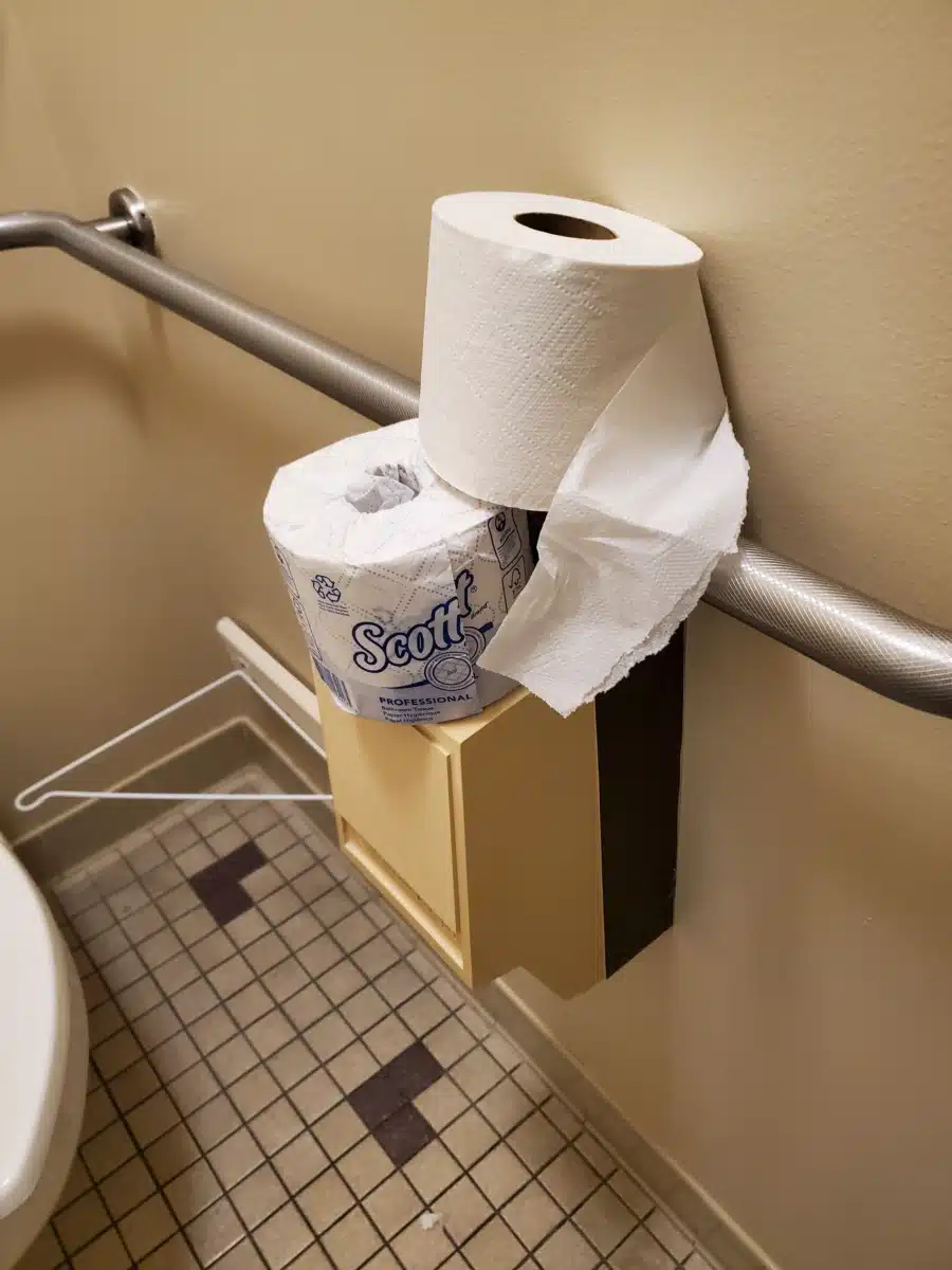 Saint Vincent Kokomo - Thumbnail 2