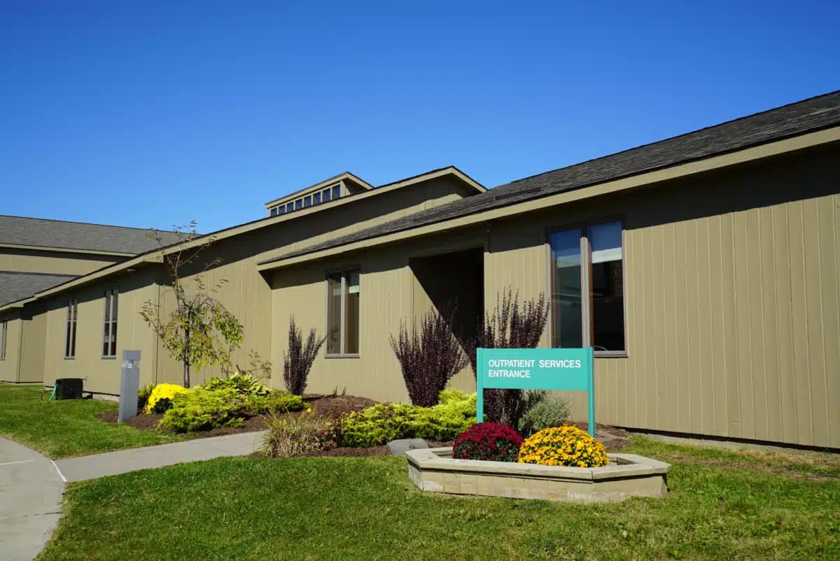 Tully Hill Corporation - Thumbnail 3