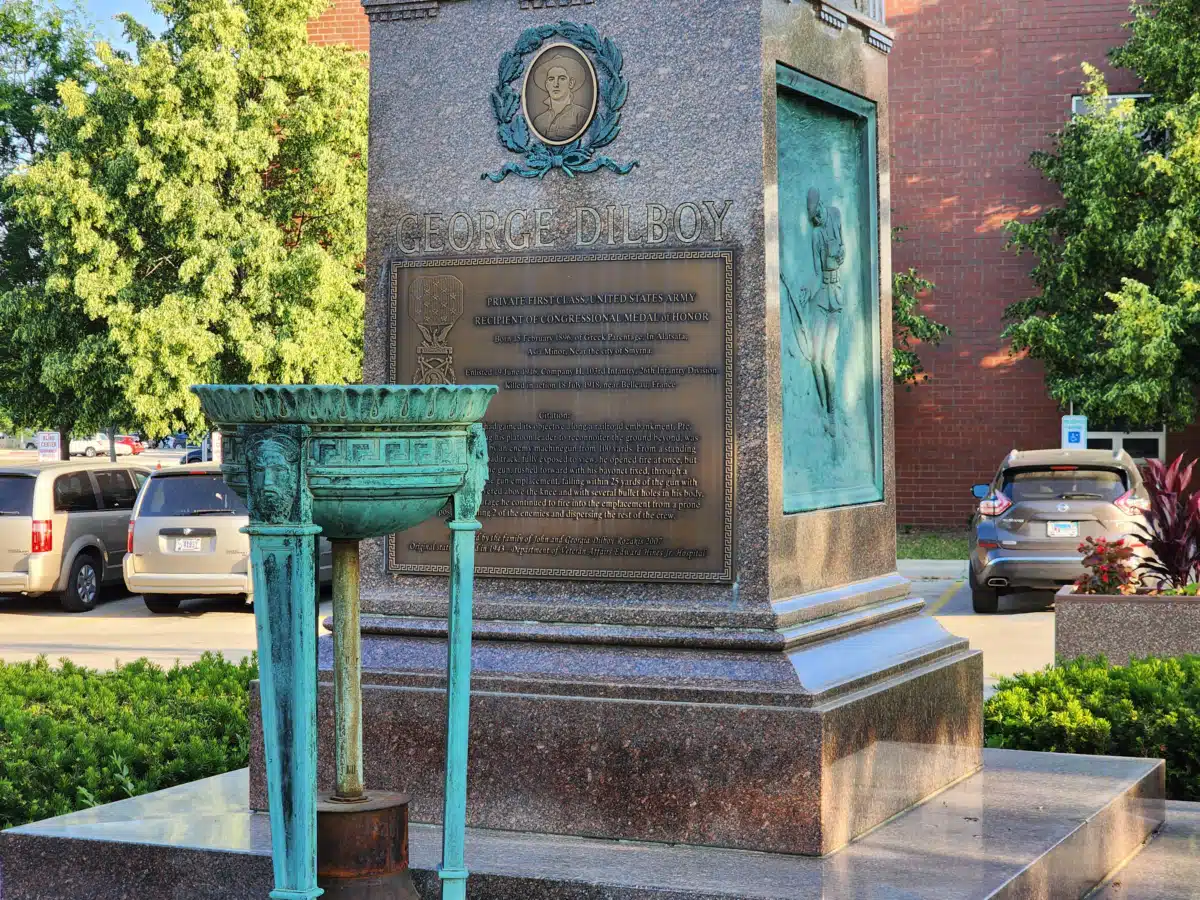 Vet Affairs/Edward Hines Jr Hospital - Thumbnail 10