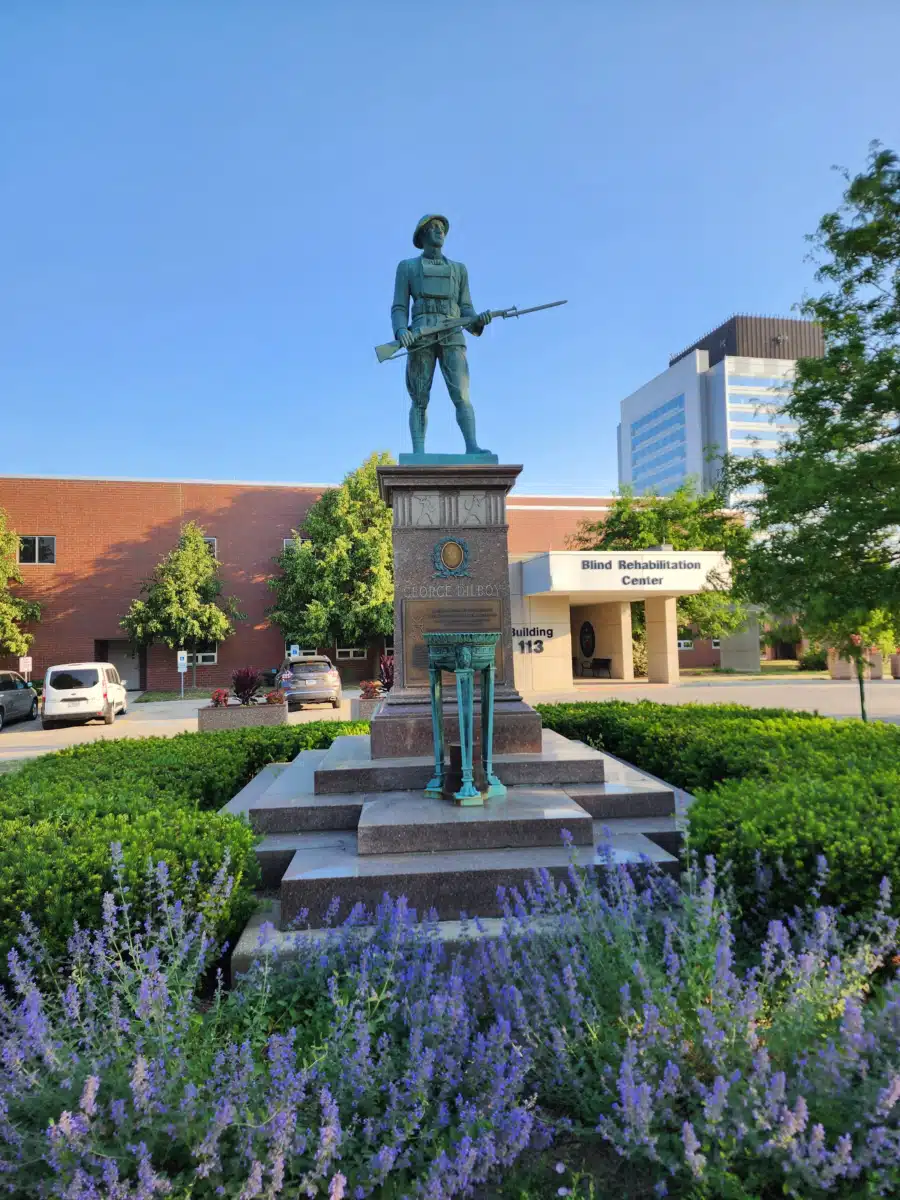 Vet Affairs/Edward Hines Jr Hospital - Thumbnail 4