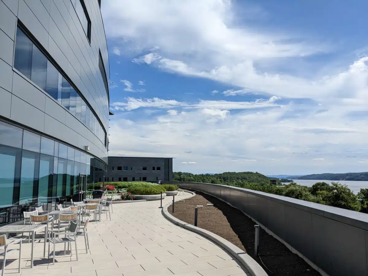 Westchester Medical Center - Thumbnail 3