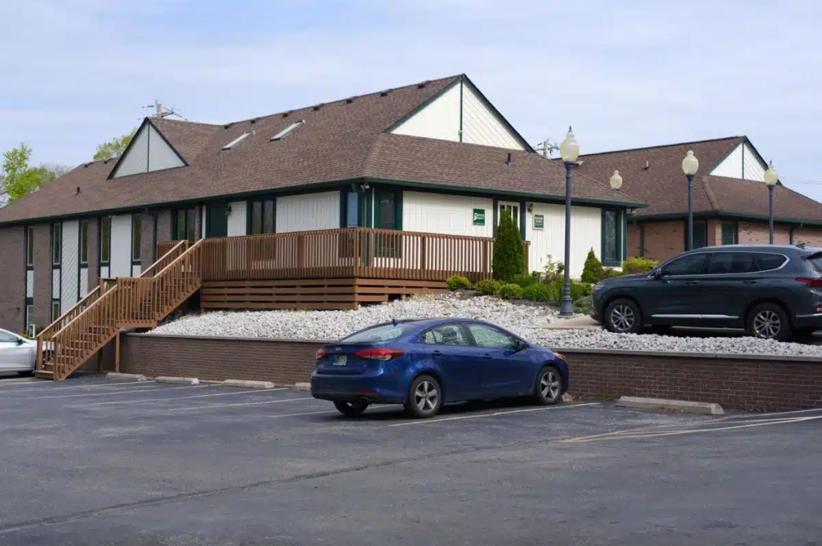 Willow Center - Thumbnail 4