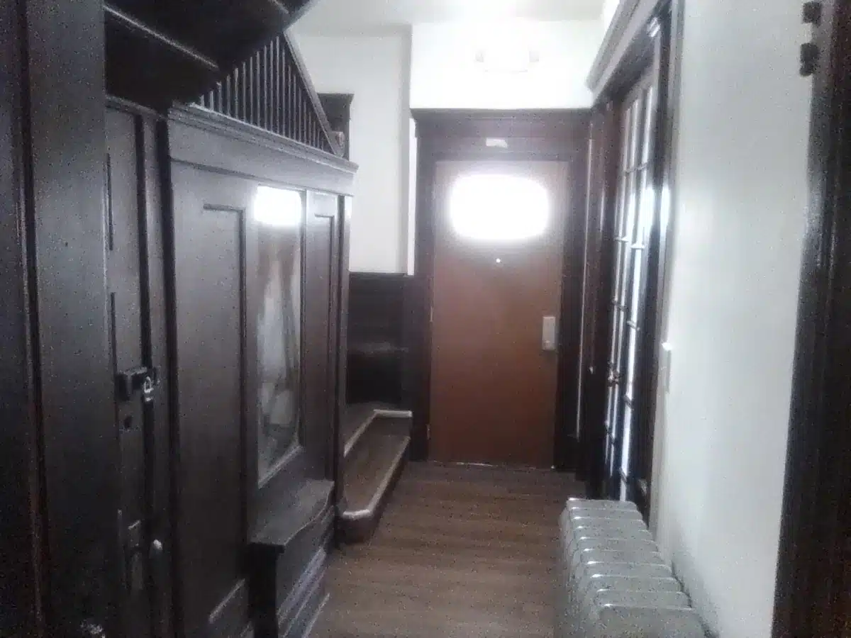 Yana House - Thumbnail 7